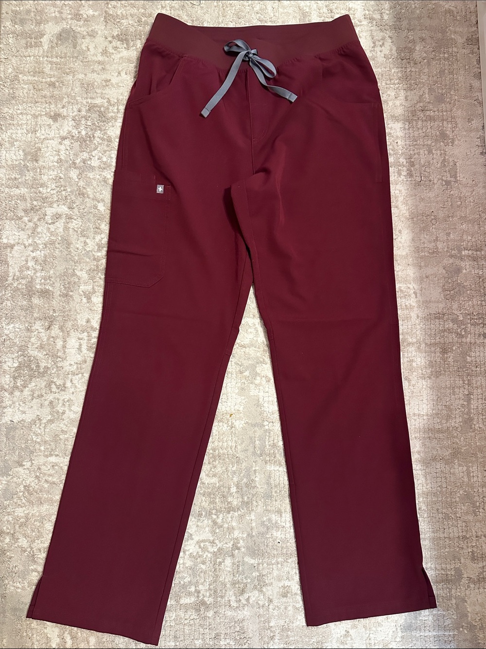 FIGS Burgundy scrub pant